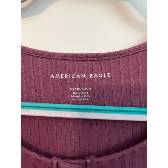 Crop top - Picture 2 of 3